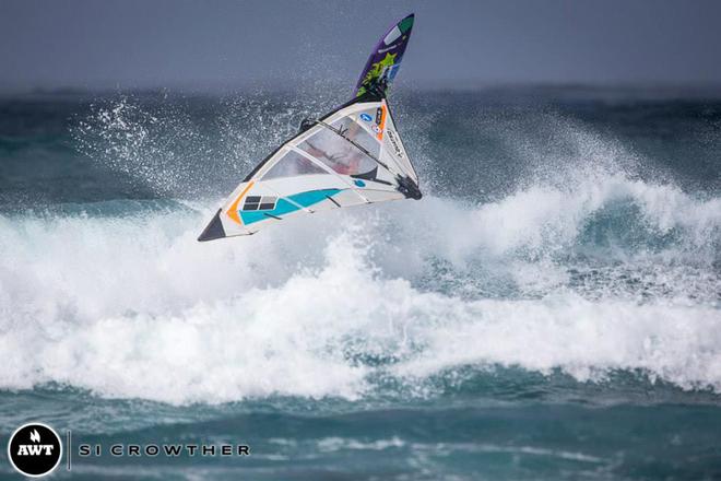 Marc Bitoun - Aloha Classic Youth Title 2013 © Si Crowther / AWT http://americanwindsurfingtour.com/